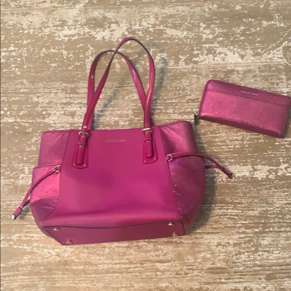 Michael Kors Handbag and Wallet